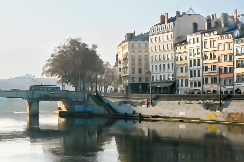 Pont la feuillée et quai de Bondy. Vieux Lyon. Leporelo photographies, entre photo et peinture