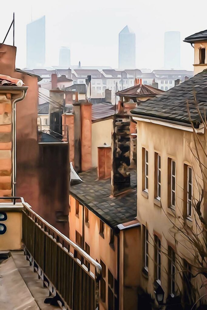 Photo de Lyon au sommet de la montée du change on peut voir les tours du quartier de la Part-Dieu