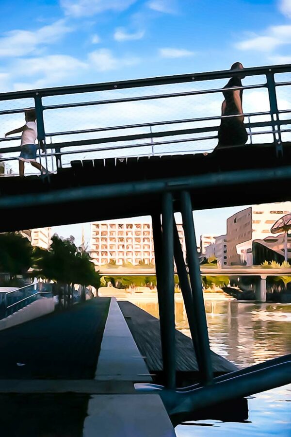 Passerelle, Confluence
